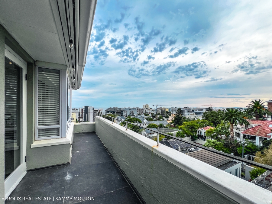 To Let 1 Bedroom Property for Rent in Sea Point Western Cape
